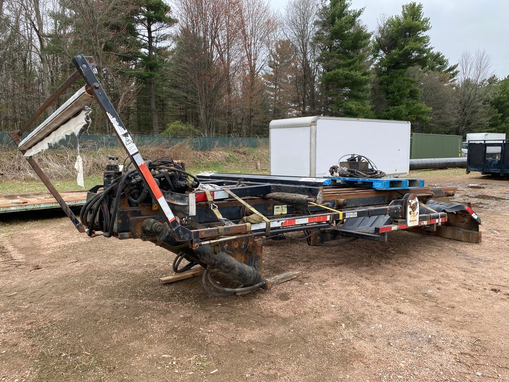 Huge Haul HH174ET-6 Rolloff Bed with Tarper