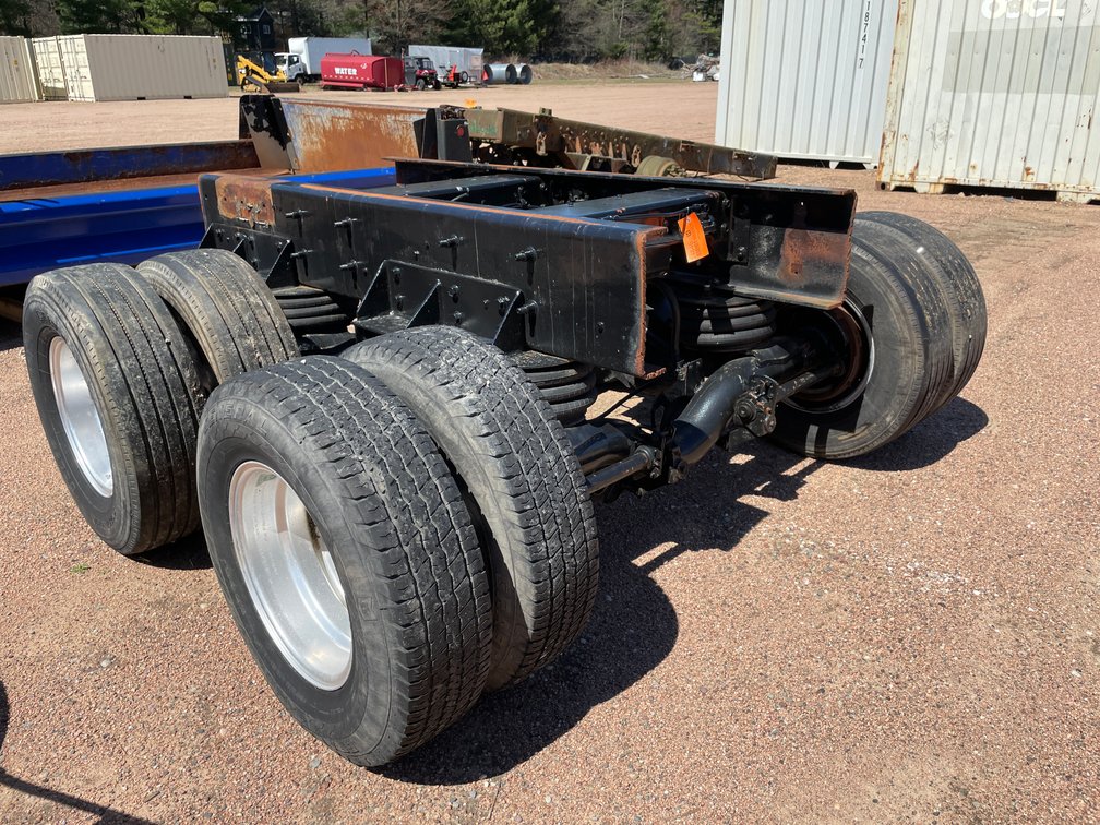 Tandem Axle
