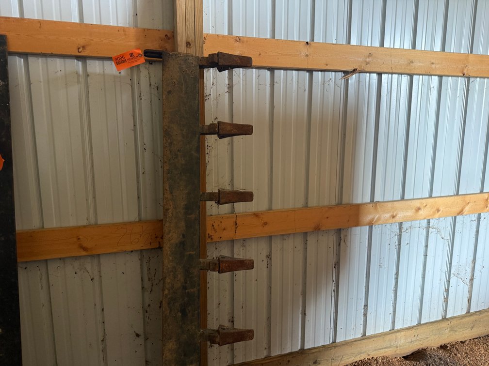 Bolt-On Bucket Teeth Edge