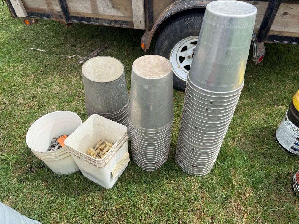 (127) Metal Taps, (130) Plastic Taps and (63) Metal Pails