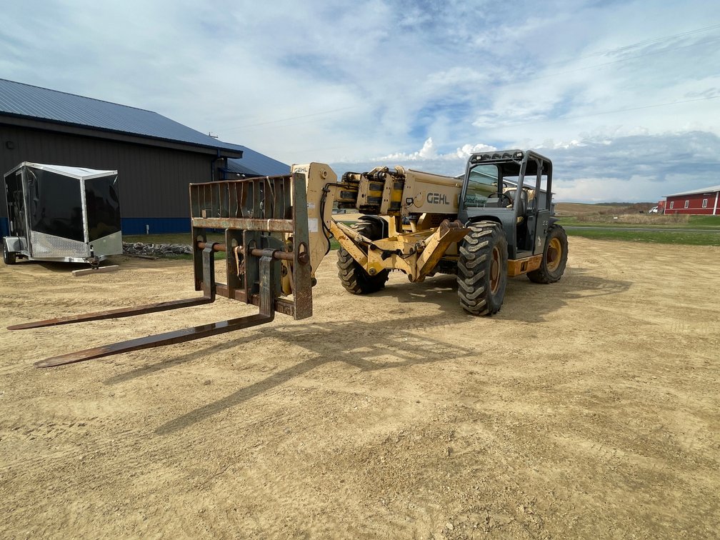 Gehl Telehandler DL11-55