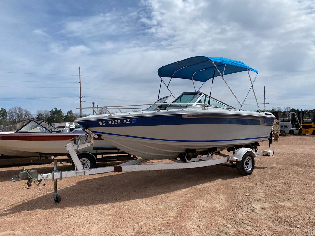 1986 Celebrity V190 19' Boat (Has WI Title)