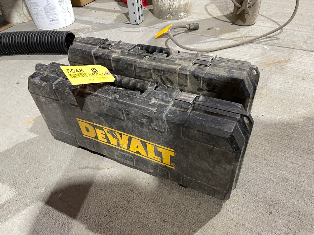 (2) DeWalt Reciprocating Saws