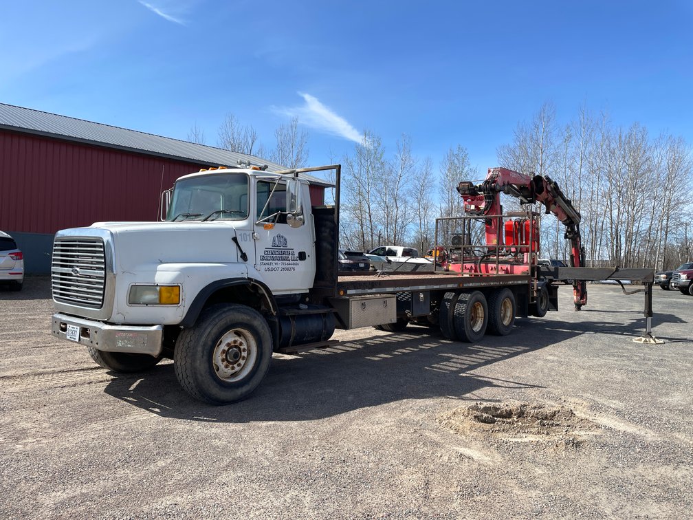 1997 Ford Boom Truck (Has WI Title)