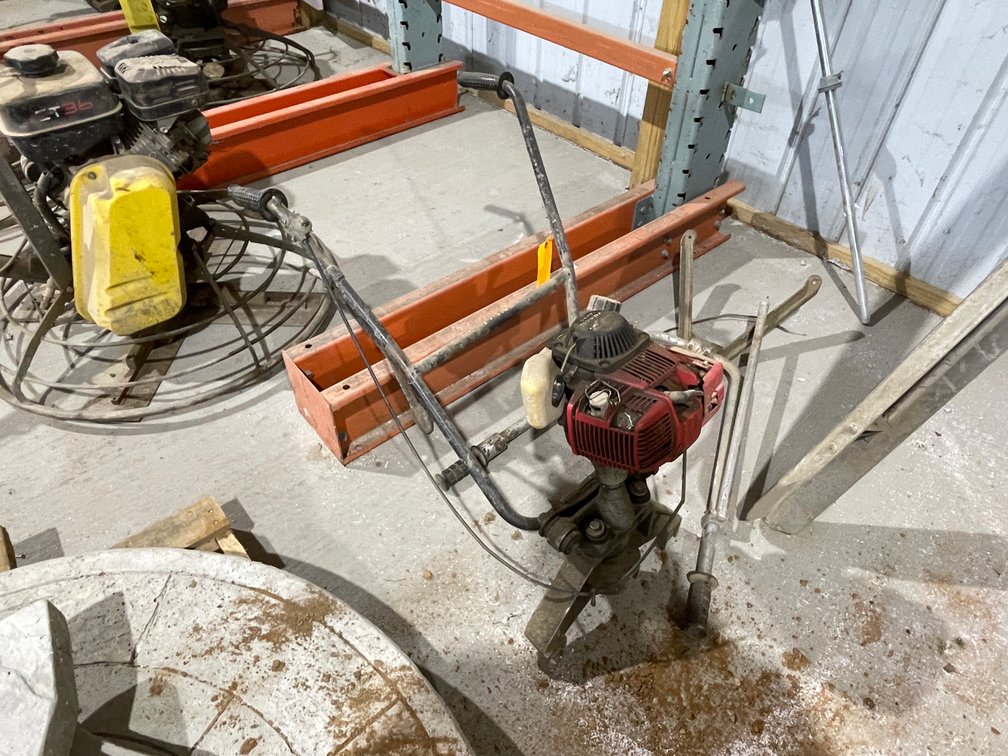 Honda Powered Power Screed