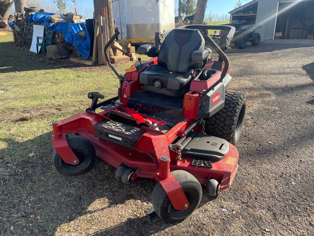 Toro Z Master 4000 Zero Turn Lawn Mower
