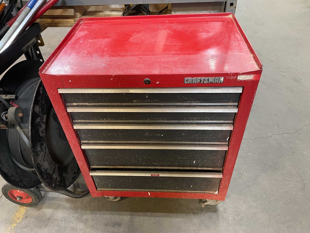 Craftsman Tool Box W/tools (PR13)