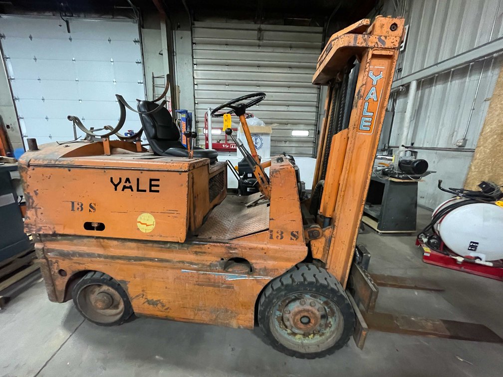 Yale Lift Capacity Forklift (E)
