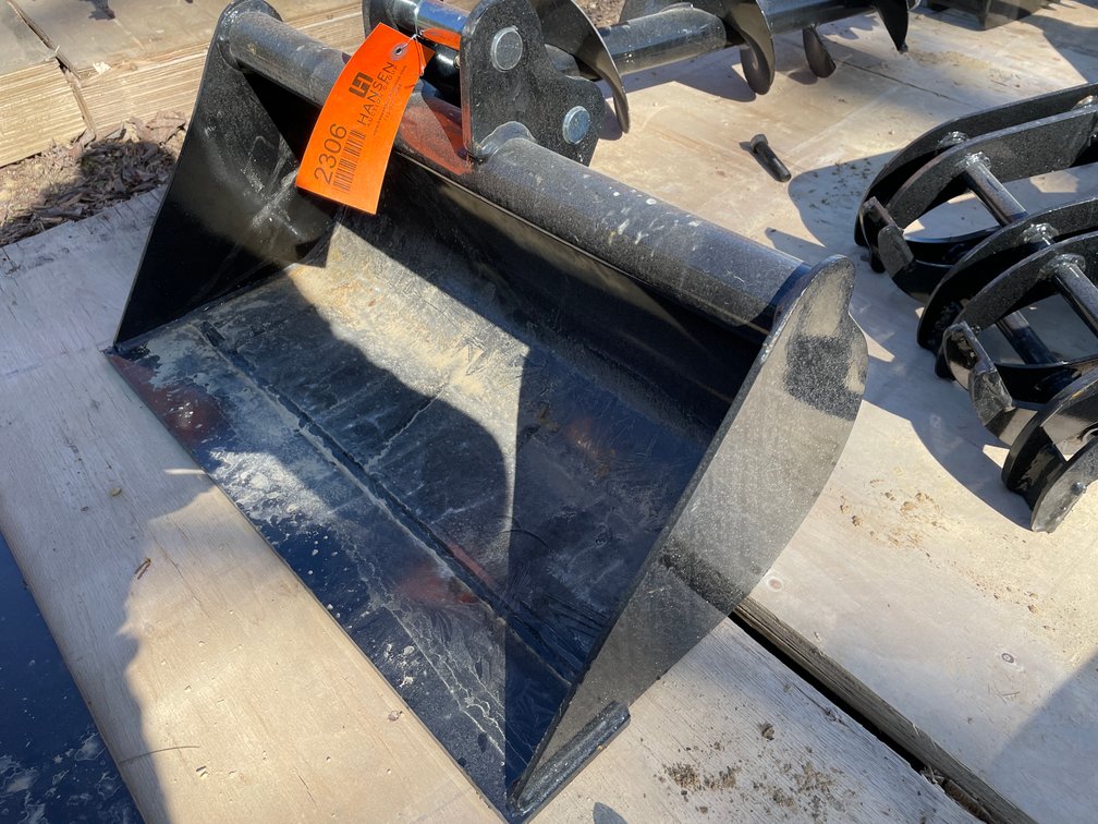 New Mini 24" Bucket Attachment