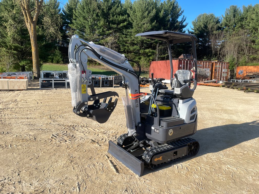 New ATSPOWER ME18 Mini Excavator