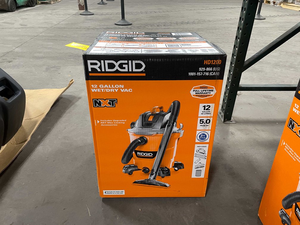 Ridgid Shop Vac (PR20)