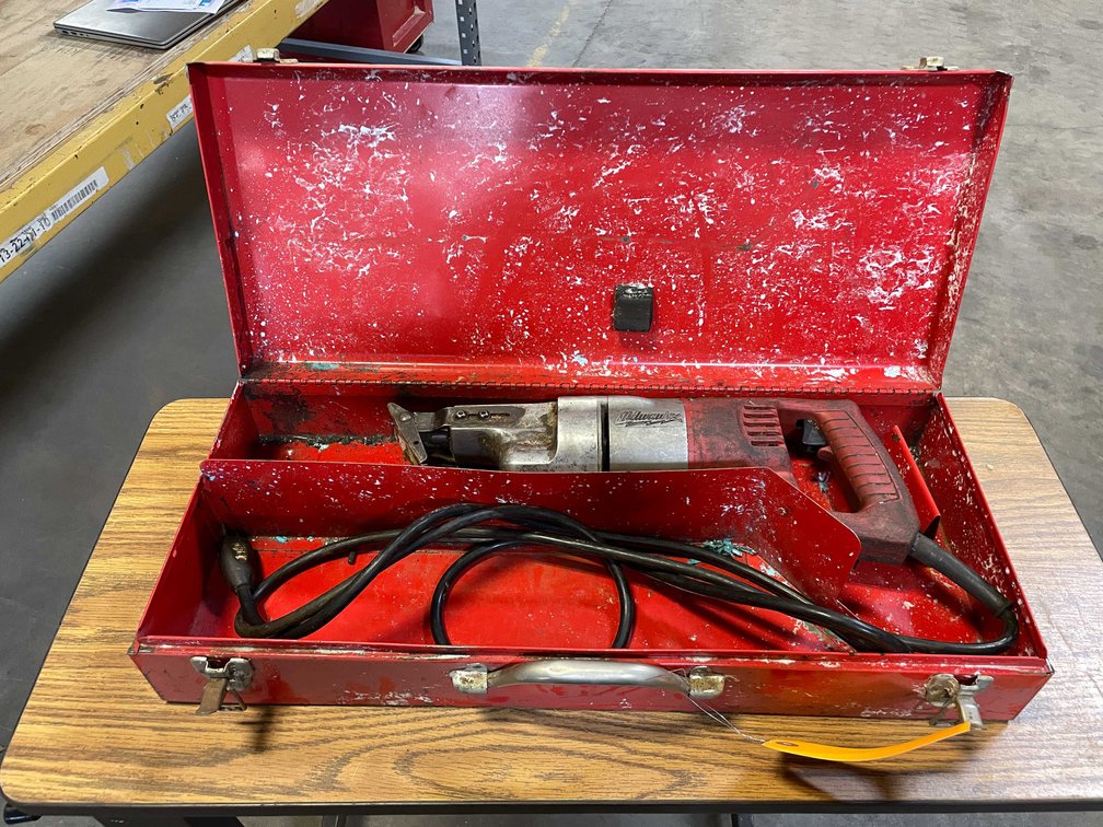 Milwaukee Sawzall (PR12)