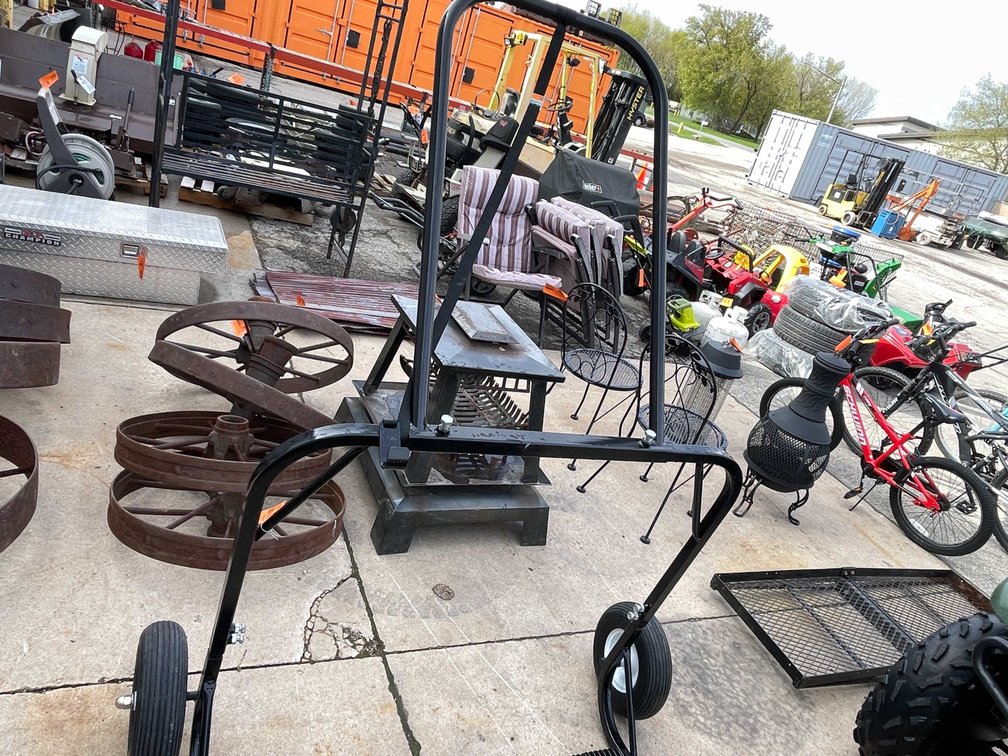 Snowmobile Lift/Carrier (O3)