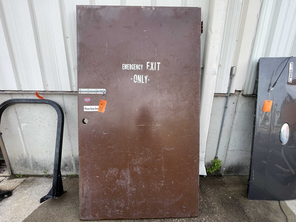 Steel Building Entry Door (O3)