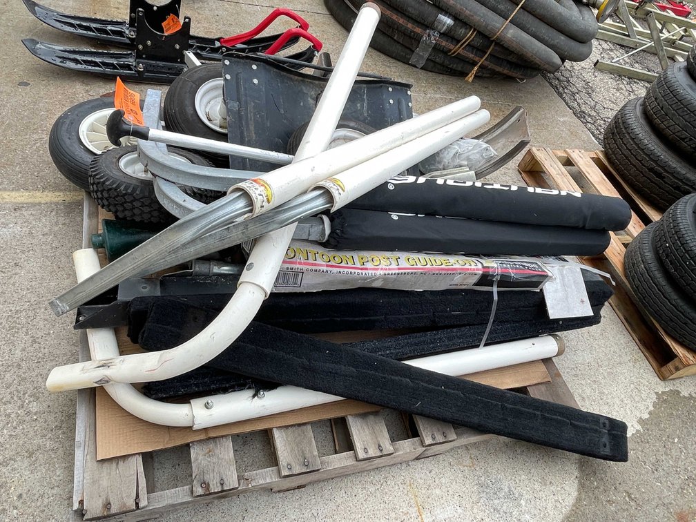Trailer Parts (O3)