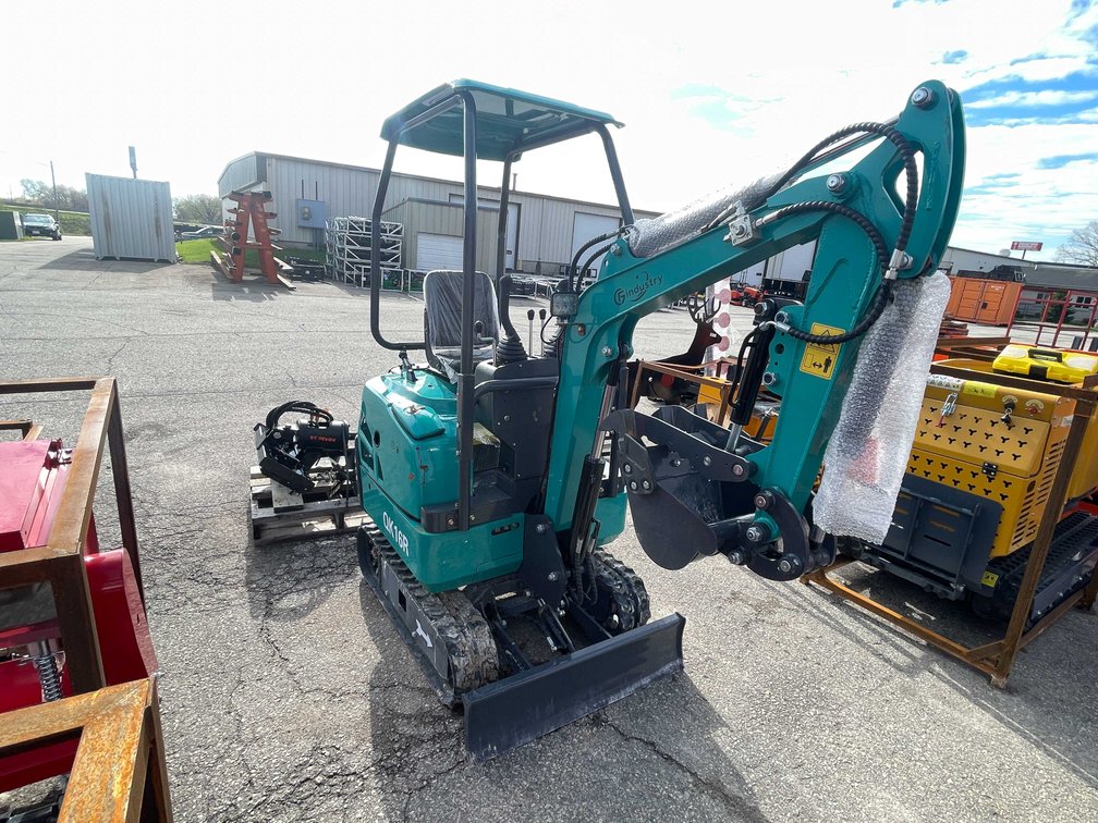 Unused CF Industry QK16R Mini Excavator (O12)