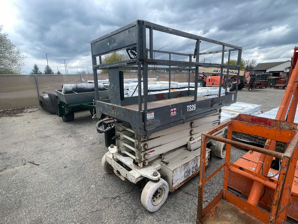 Terex Scissor Lift (07)
