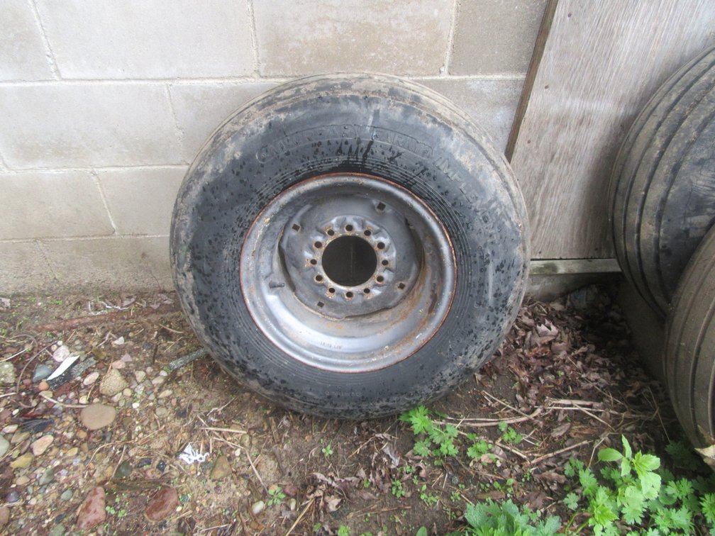 11L15 Spare Tire