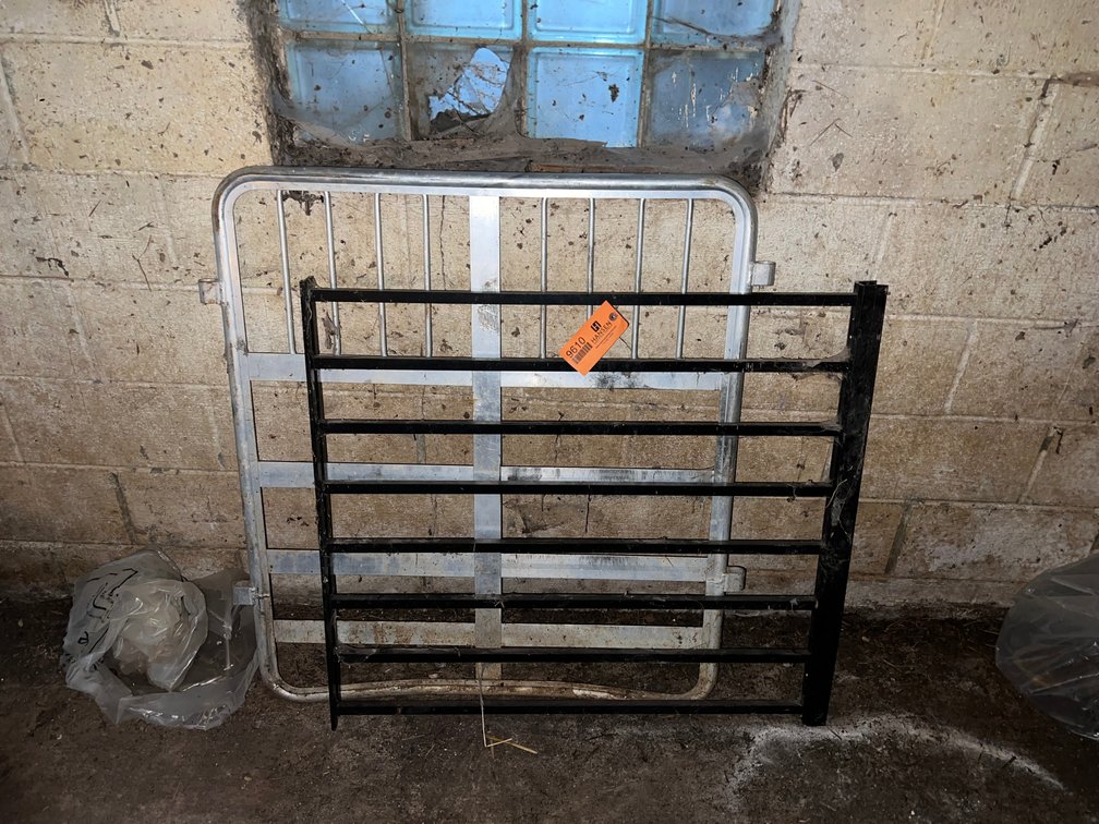 (2) 3' Gates