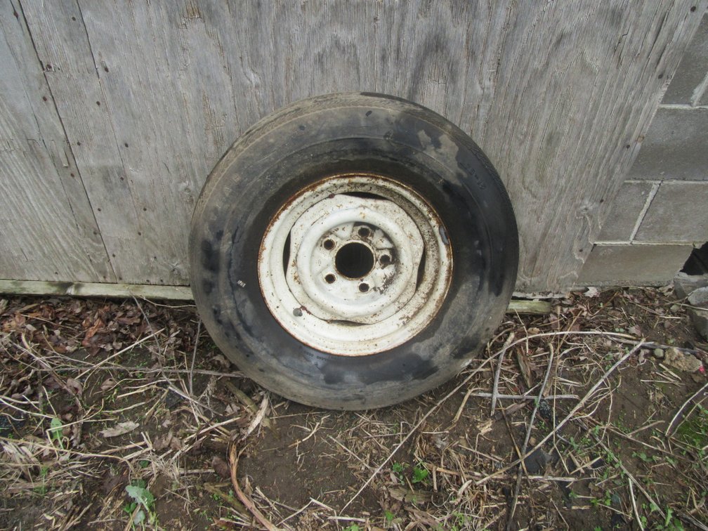 15' Tire and Rim