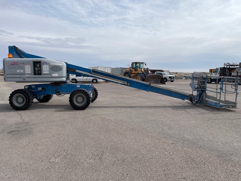 2019 Genie S40 40' Manlift