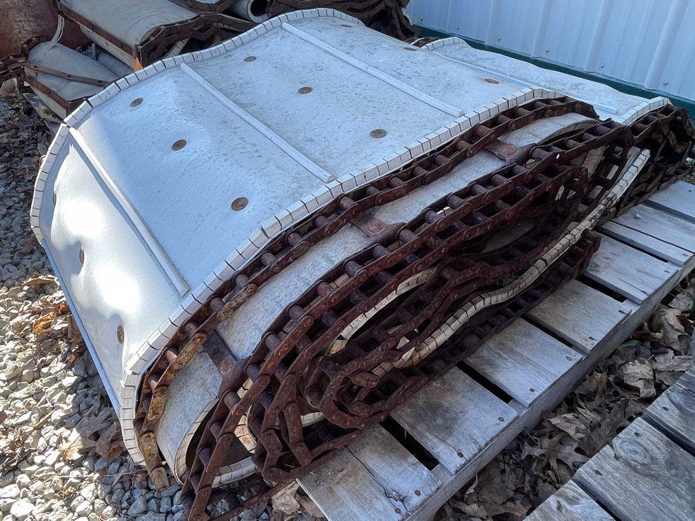 Conveyor Belts and Chains