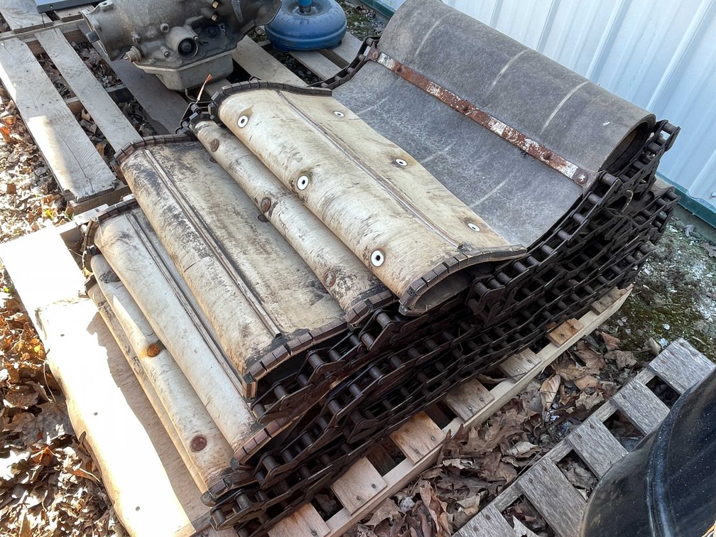 Conveyor Belts and Chains