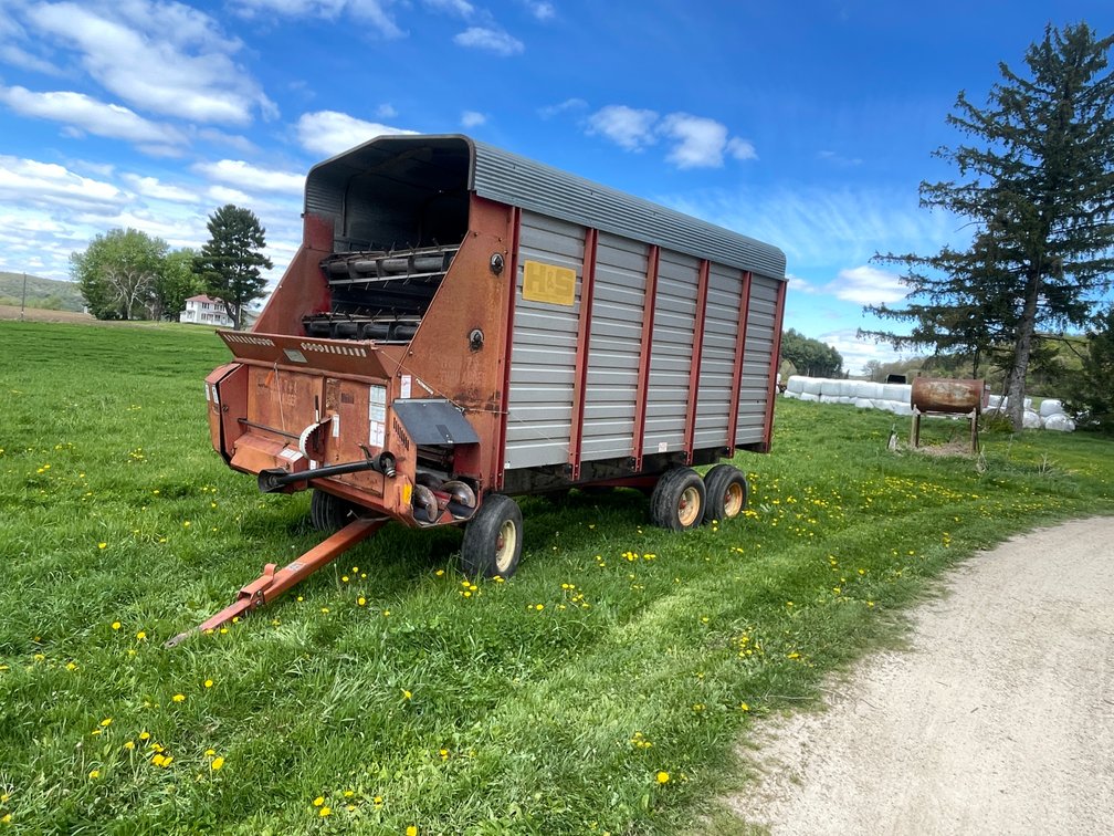 H&S 7 + 4 Twin Auger Chopper Box
