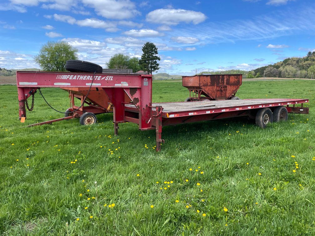 1998 Featherlite SLT Gooseneck Trailer (Has WI Title)