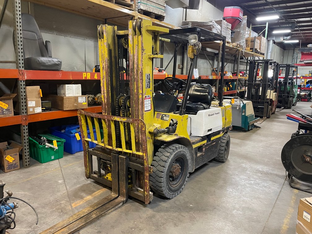 Mitsubishi Forklift (IA)