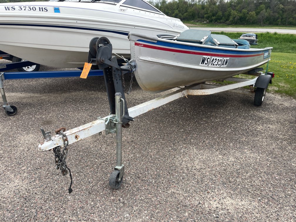 Alumacraft 14' V Bottom Boat on Trailer (No Title)