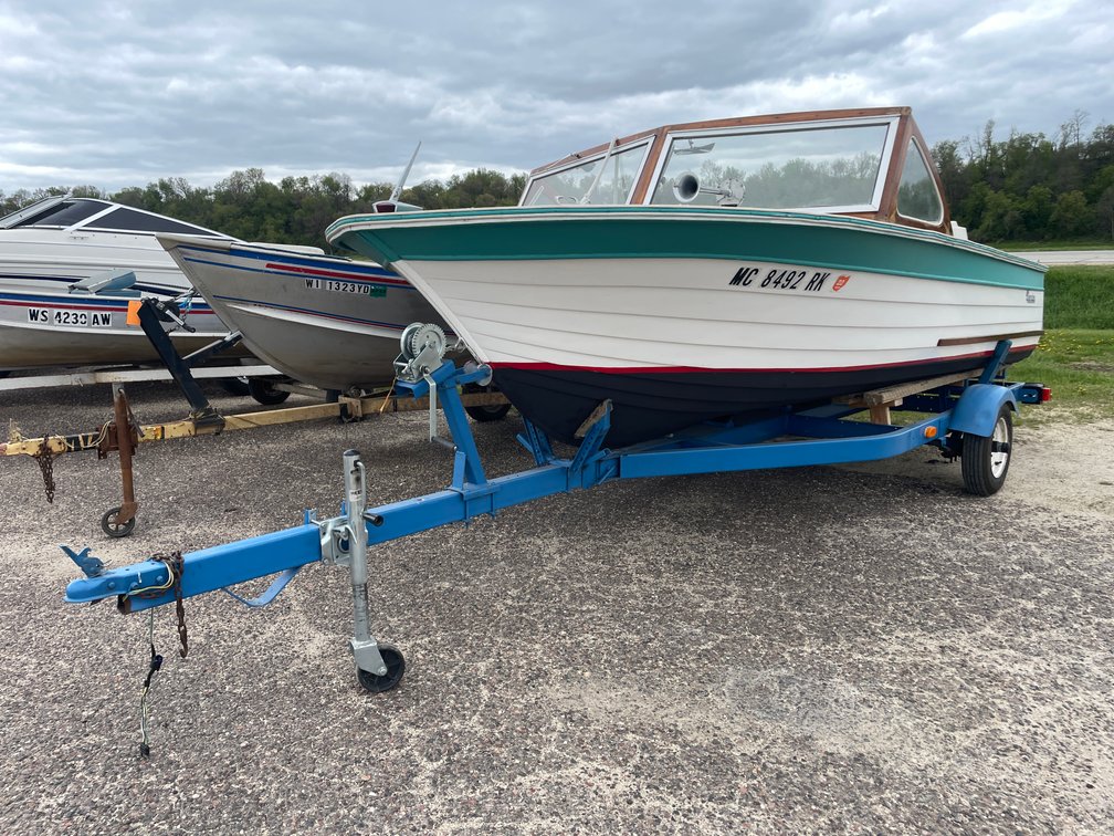 1961 Thompson Sea Coaster 17' Boat on Trailer (No Title)