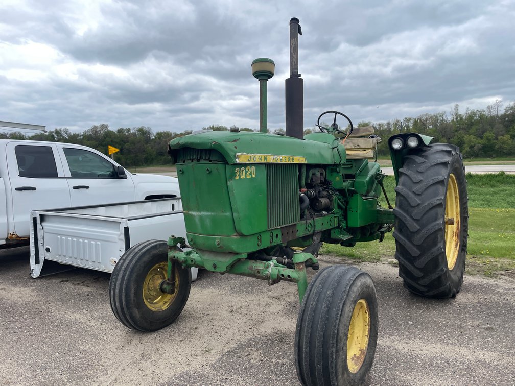 1968 John Deere 3020 Tractor
