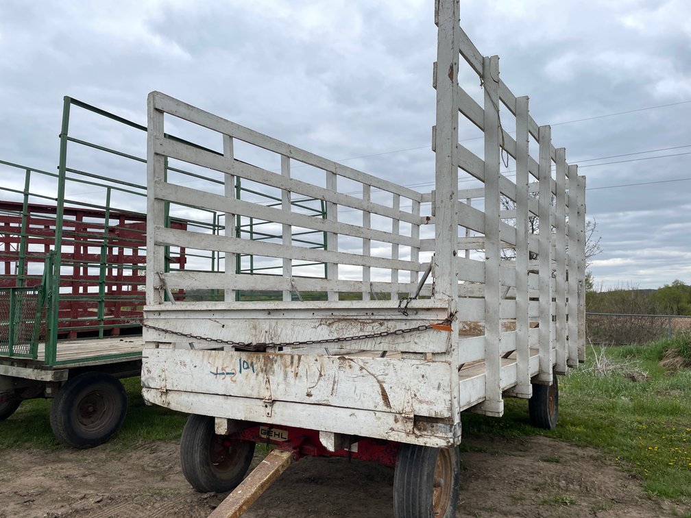 Bale Kicker Wagon
