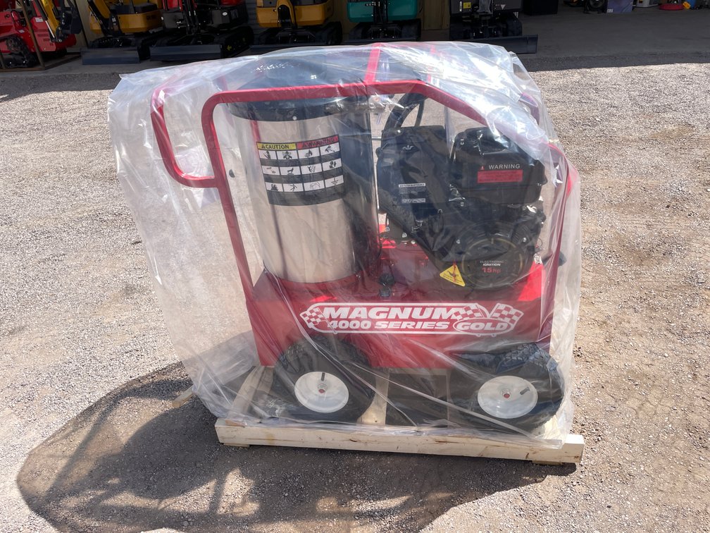 Magnum 4000 Gold Power Washer