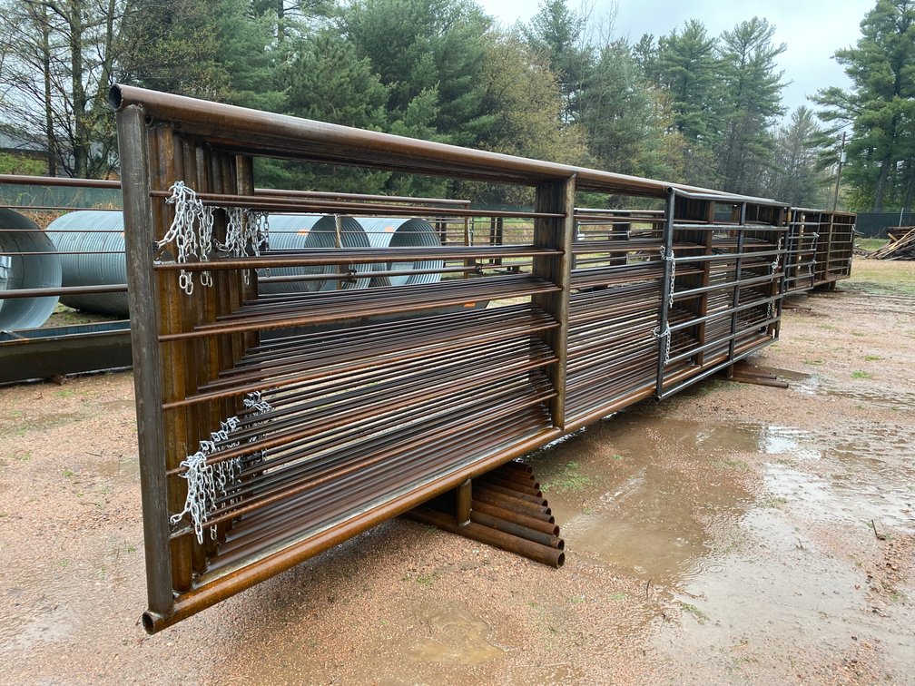 (9) Heavy Duty Freestanding Steel Cattle Panels and (1) Swing Gate