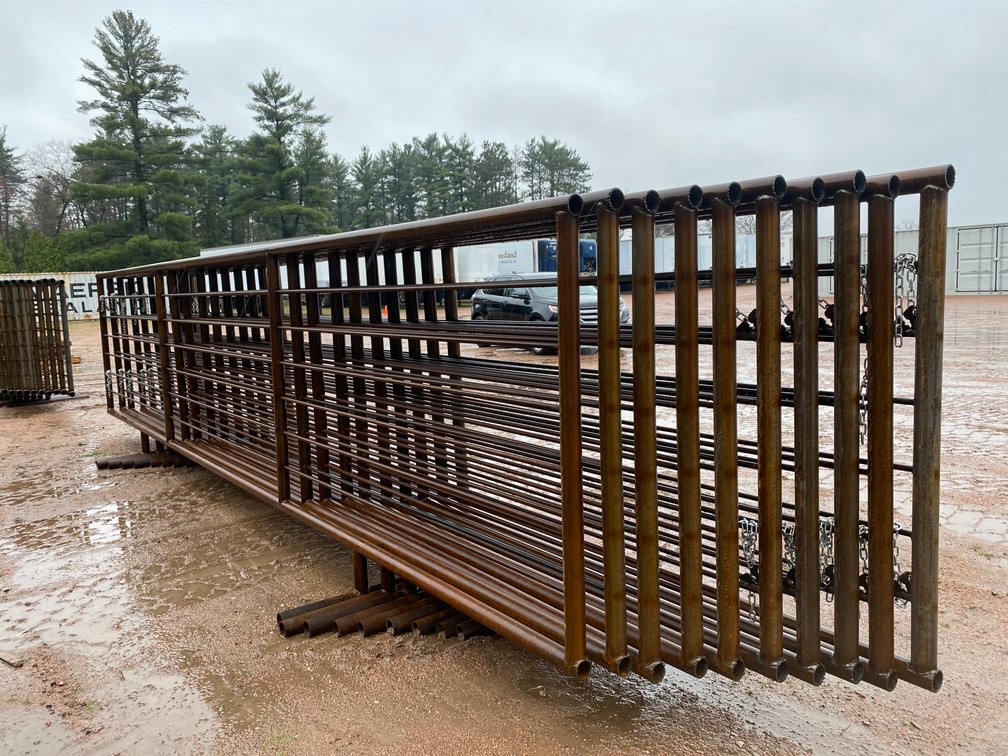 (9) Heavy Duty Freestanding Steel Cattle Panels and (1) Swing Gate