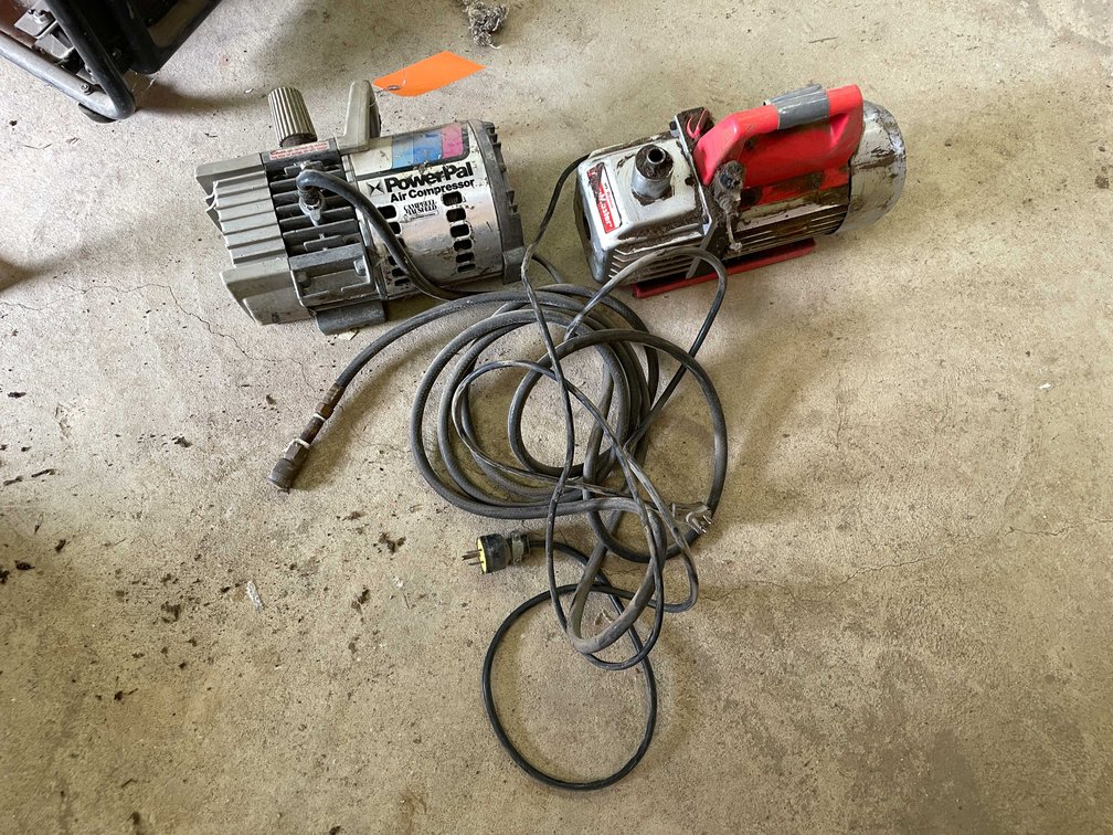 Vacuum Pump with Air Compressor