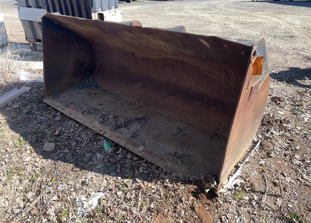 CAT 92" Telehandler Quick Attach Bucket