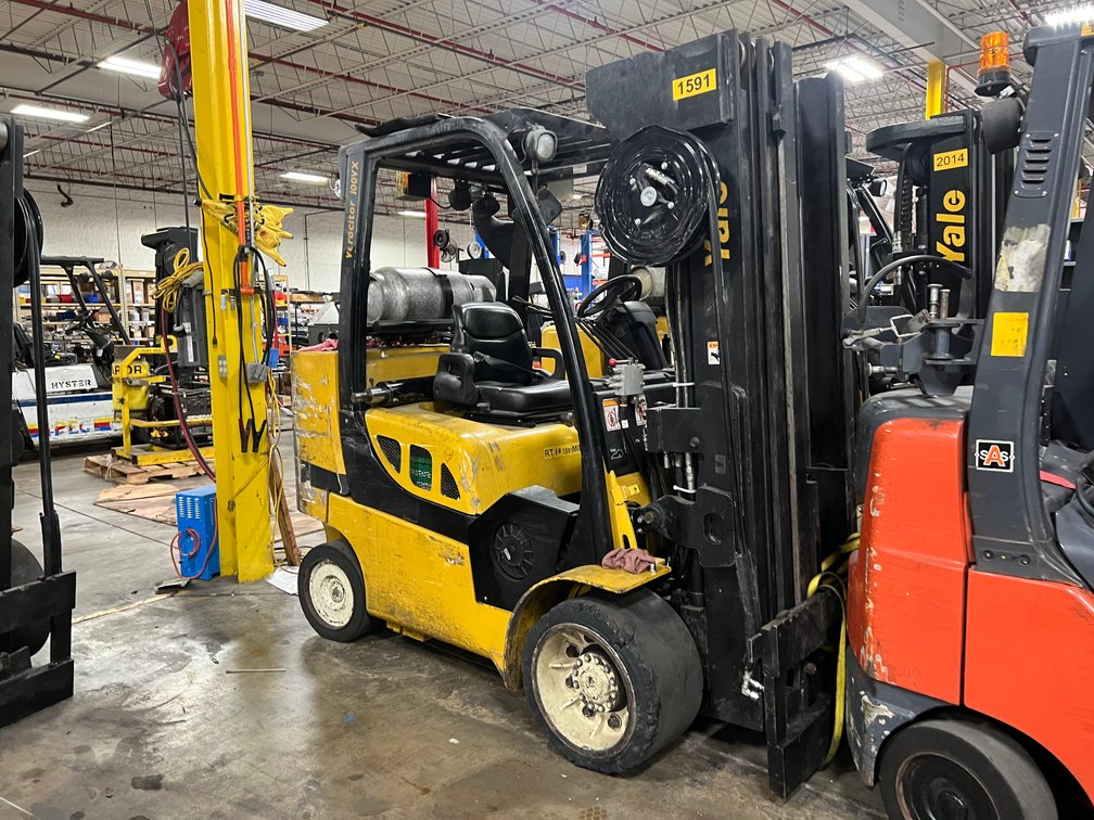 Yale 5800 Lb. Forklift (Non-operational) (Located in Sussex)