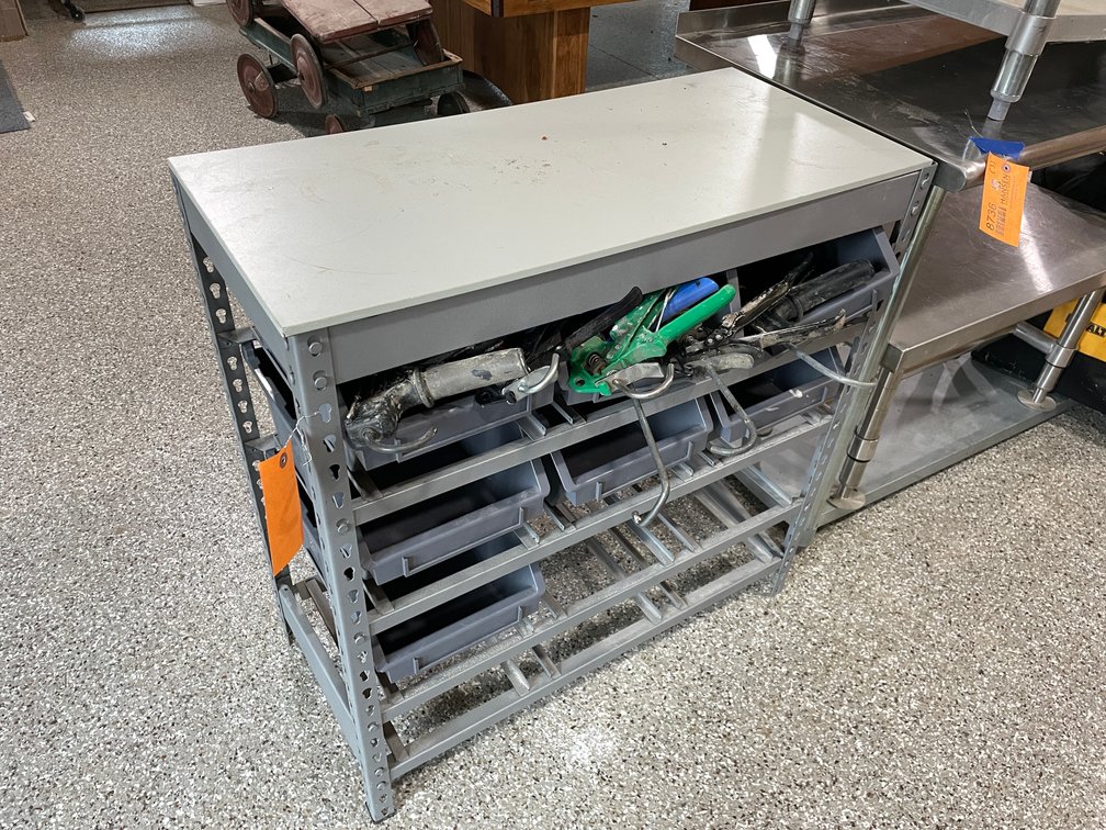 Metal Organizer Stand