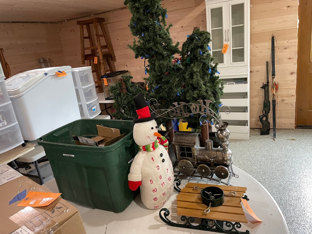 Assortment of Christmas Items