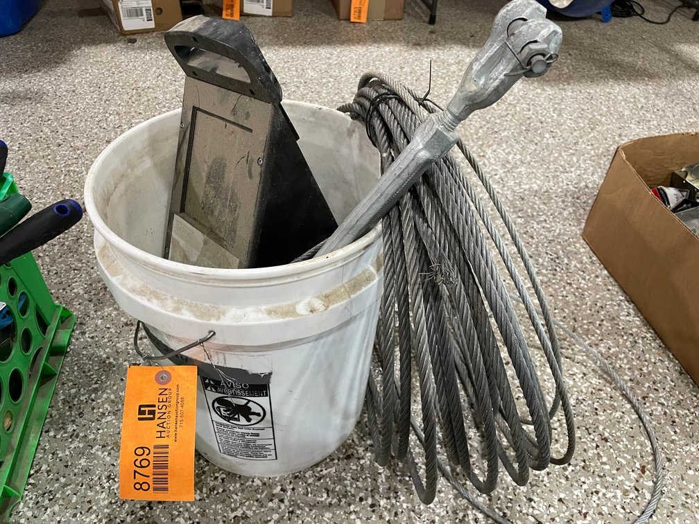 Cable and Electric Fence Insulators