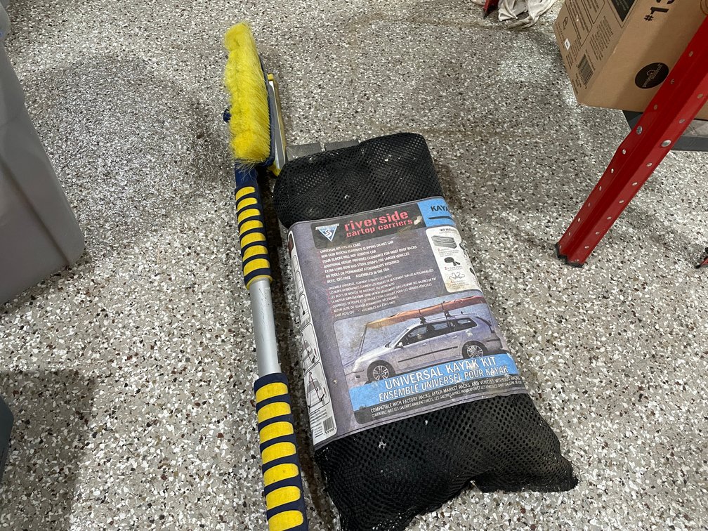 Riverside Cartop Carrier Kayak Kit
