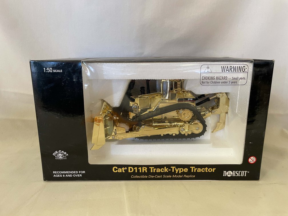 CAT D11R Track-Type Tractor
