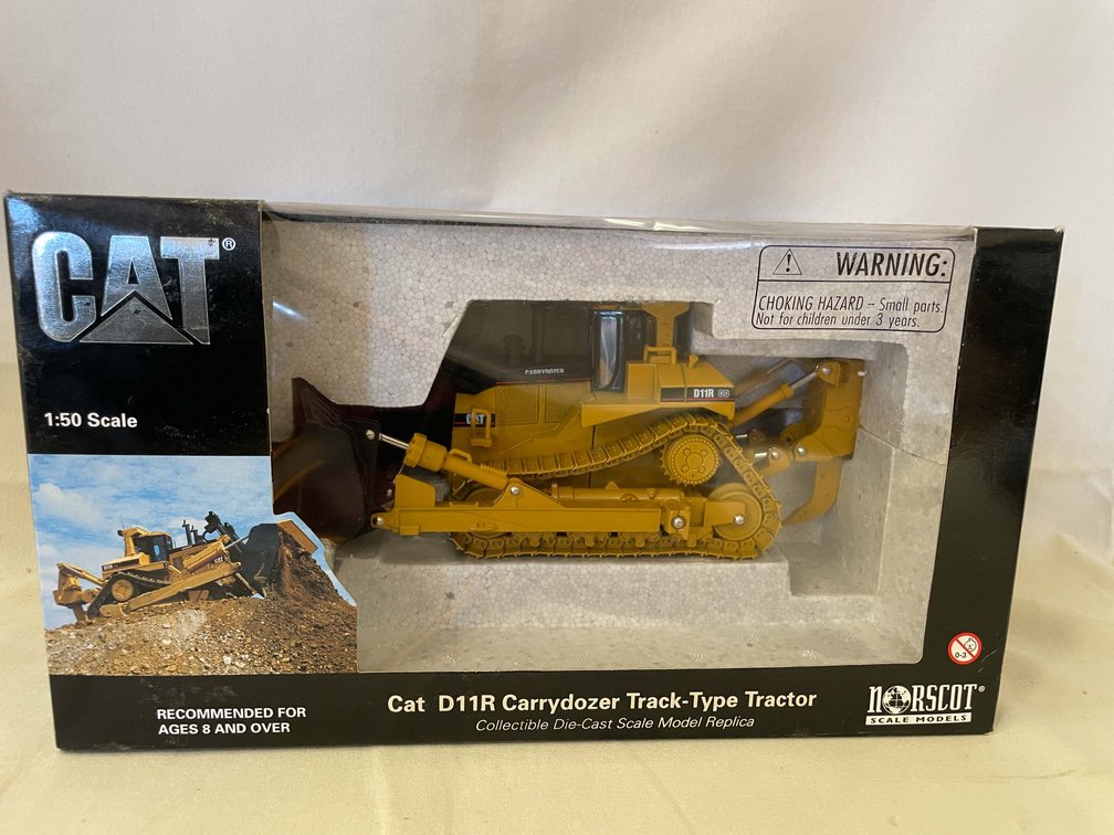 CAT D11R Carrydozer Track-Type Tractor