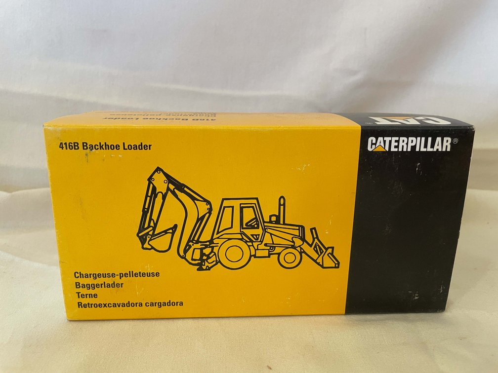 CAT 416B Backhoe Loader