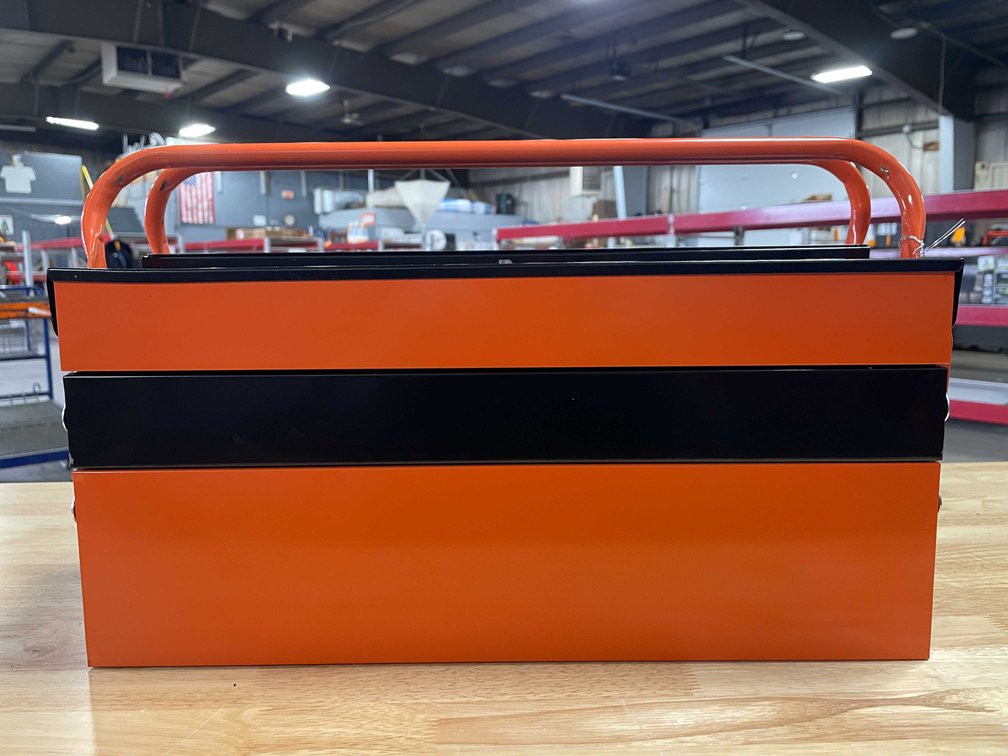 New Tool Set in Metal Tool Box (CW)