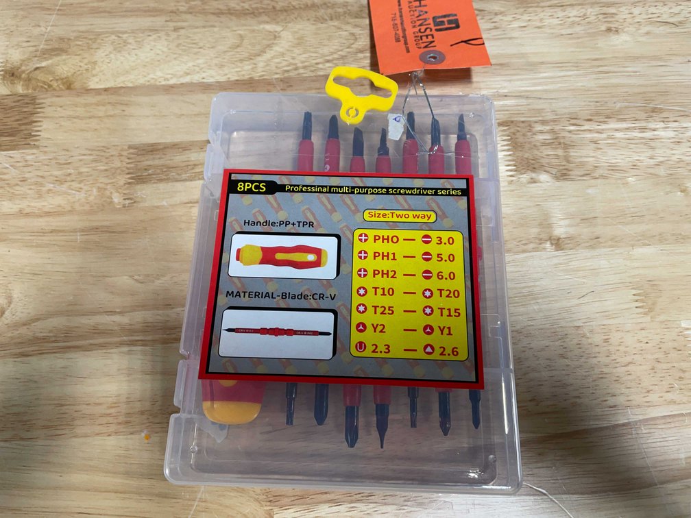 8 Piece Multi-Purpose Screwdriver Set (CW)