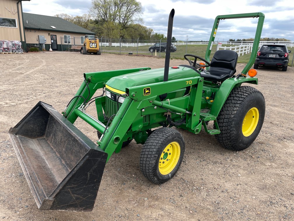 John Deere 790 Utility Tractor